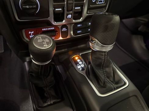 New 2026 Jeep Gladiator Mojave image 23