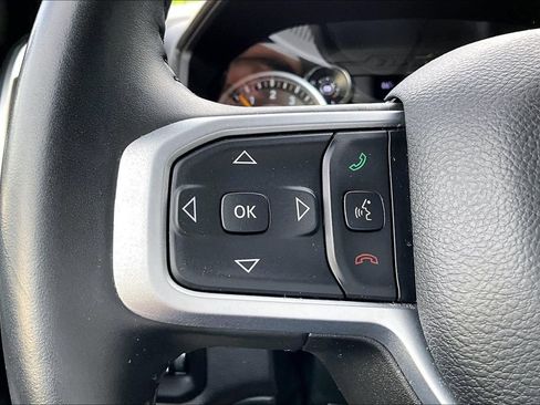 Used 2022 RAM 1500 Big Horn AWD/4WD image 11