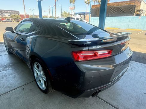 Used 2016 Chevrolet Camaro LT RWD image 5