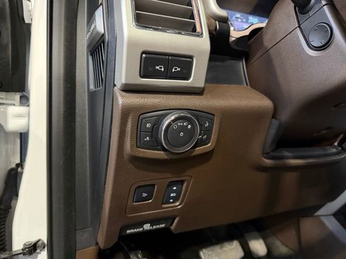 Used 2017 Ford F250 King Ranch w/ King Ranch Ultimate Package image 14