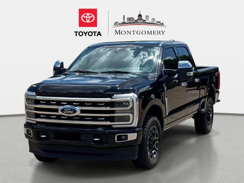 Used 2024 Ford F250 Platinum AWD/4WD image 7