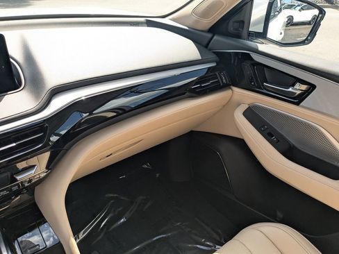 Used 2024 Acura MDX FWD w/ Technology Package image 5