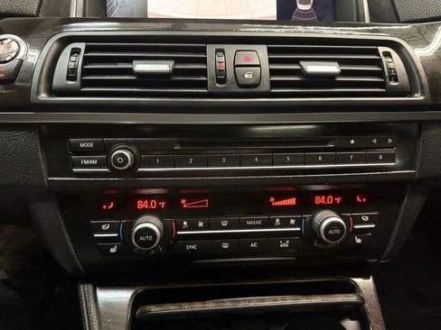 Used 2016 BMW 528i Sedan image 32