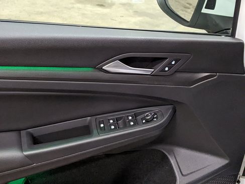 Used 2022 Volkswagen GTI Autobahn image 10