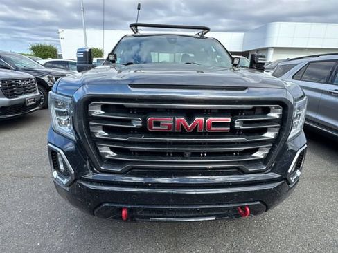 Used 2020 GMC Sierra 1500 AT4 w/ AT4 Premium Package AWD/4WD image 3