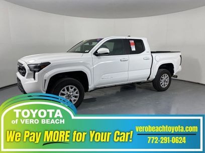 New 2024 Toyota Tacoma SR5 w/ SR5 Upgrade Package