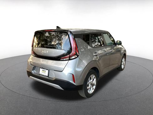 Used 2025 Kia Soul LX w/ LX Technology Package image 7