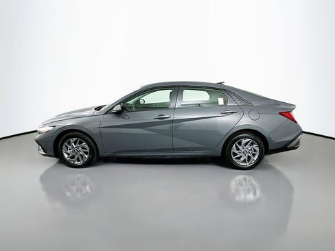 New 2026 Hyundai Elantra Blue image 8