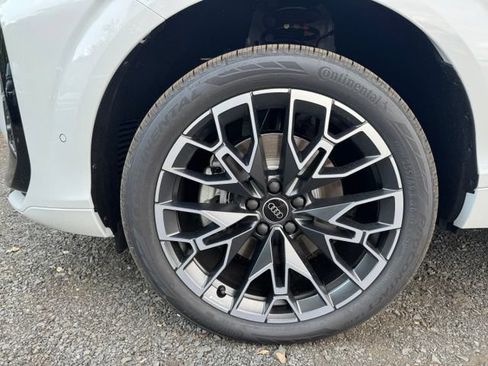 New 2026 Audi Q3 quattro 2.0T AWD/4WD image 10