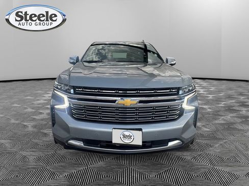 Used 2023 Chevrolet Suburban Premier image 8