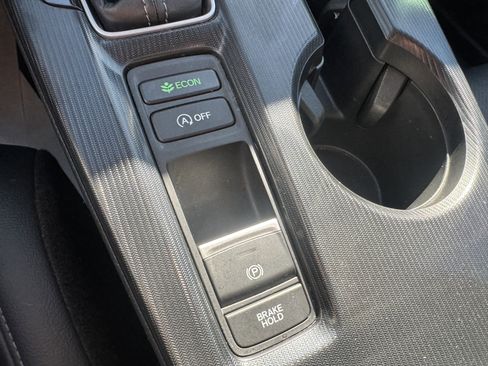 Used 2024 Honda Civic EX-L image 28