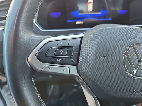 Used 2024 Volkswagen Tiguan S image 16