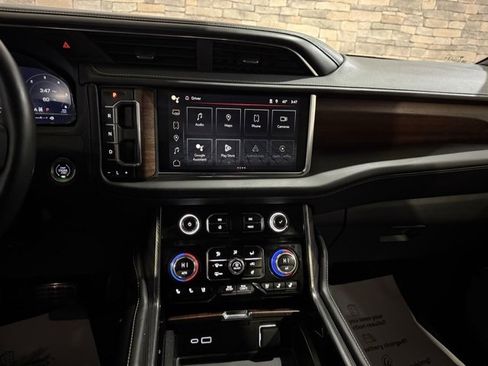 Used 2024 GMC Yukon Denali Ultimate image 20