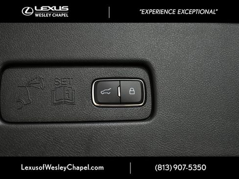 Used 2020 Lincoln Aviator Reserve w/ Equipment Group 202A image 18