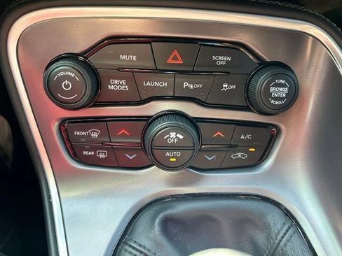 Used 2019 Dodge Challenger R/T Scat Pack w/ Dynamics Package RWD image 13