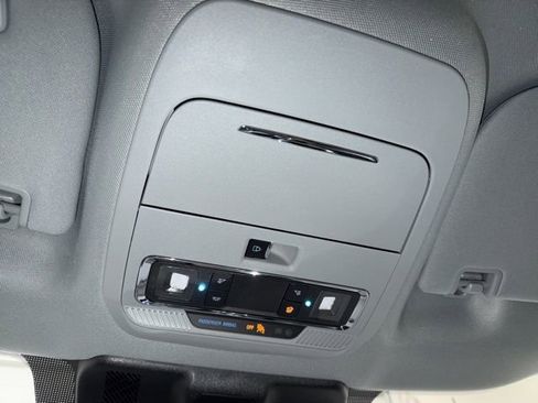 New 2025 Ford F150 Lariat w/ Equipment Group 502A High image 33