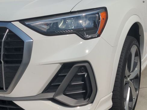 Used 2021 Audi Q3 2.0T Premium w/ Convenience Package AWD/4WD image 6