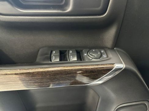 Used 2021 GMC Sierra 1500 Elevation image 31