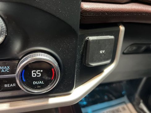 Used 2024 Ford Expedition Max Limited image 41