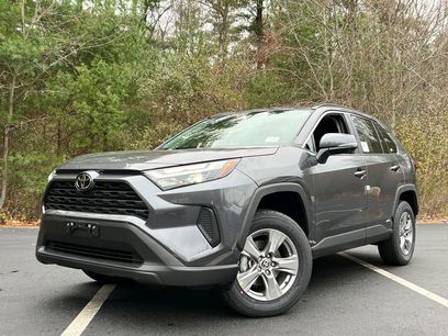 New 2025 Toyota RAV4 LE