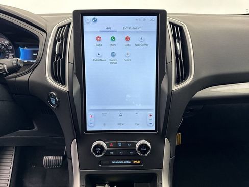 New 2024 Ford Edge SE image 12