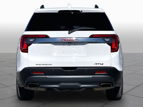 Used 2022 GMC Acadia AT4 w/ Technology Package AWD/4WD image 5
