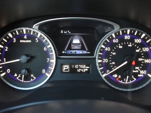 Used 2019 INFINITI QX60 Luxe w/ Essential Package image 17