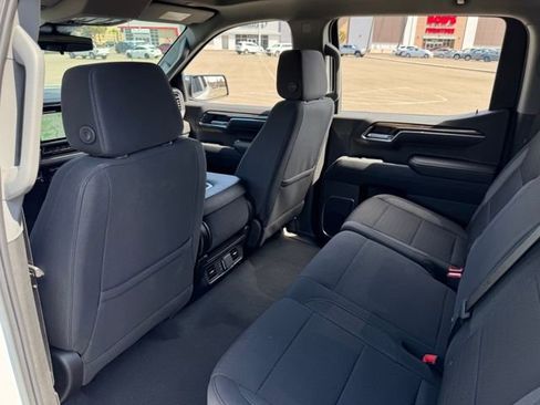 Used 2025 Chevrolet Silverado 1500 LT w/ Protection Package image 19