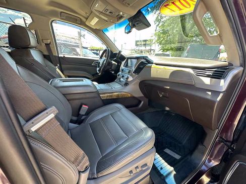 Used 2017 GMC Yukon Denali AWD/4WD image 26