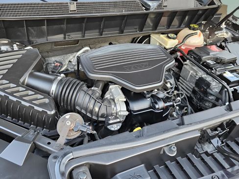 Used 2017 GMC Acadia Denali image 24