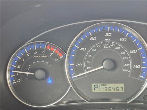 Used 2010 Subaru Forester 2.5X Limited AWD/4WD image 8