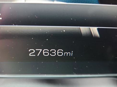 Used 2025 GMC Yukon Denali image 32