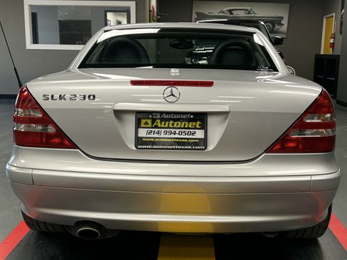 Used 2002 Mercedes-Benz SLK 230 image 5