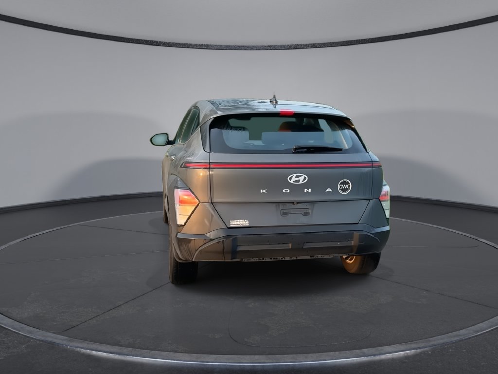 Used 2024 Hyundai Kona SE FWD image 7