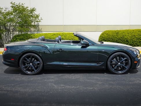 Used 2022 Bentley Continental GT AWD/4WD image 9