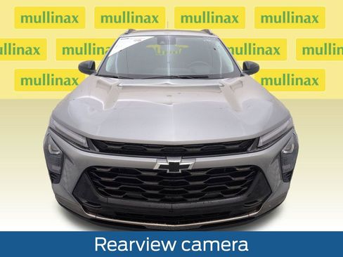 Used 2025 Chevrolet Trax ACTIV w/ Sunroof Package FWD image 15