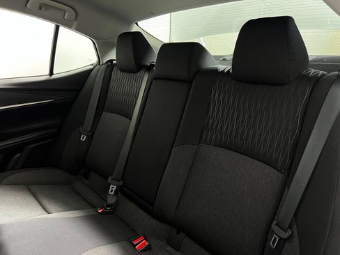 Used 2025 Toyota Camry LE FWD image 20