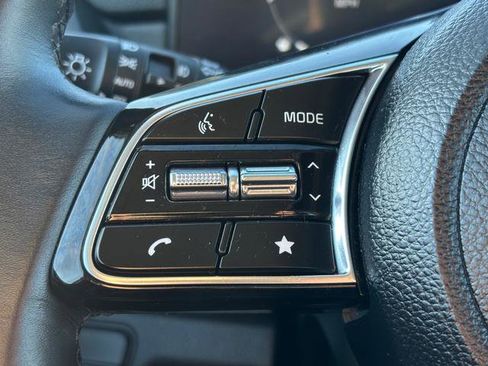 Certified 2024 Kia Seltos EX image 23