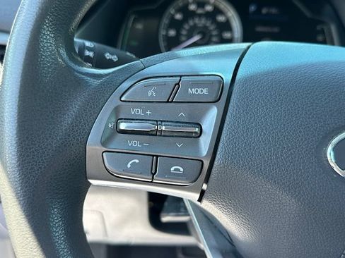Used 2022 Hyundai Ioniq Blue FWD image 16