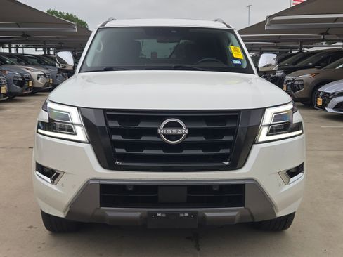 Used 2021 Nissan Armada Platinum w/ Captain's Chairs Package RWD image 8