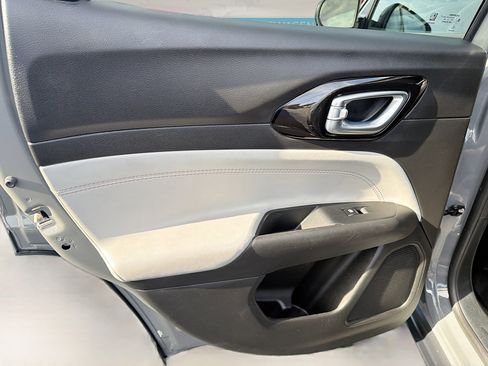 Used 2024 Jeep Compass Limited image 25