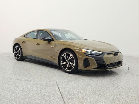 Used 2024 Audi e-tron GT Prestige AWD/4WD image 3