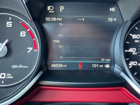 Used 2019 Alfa Romeo Stelvio AWD w/ Nero Edizione image 19