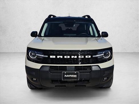 New 2025 Ford Bronco Sport Outer Banks image 8