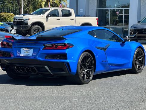 Used 2024 Chevrolet Corvette Z06 RWD image 5