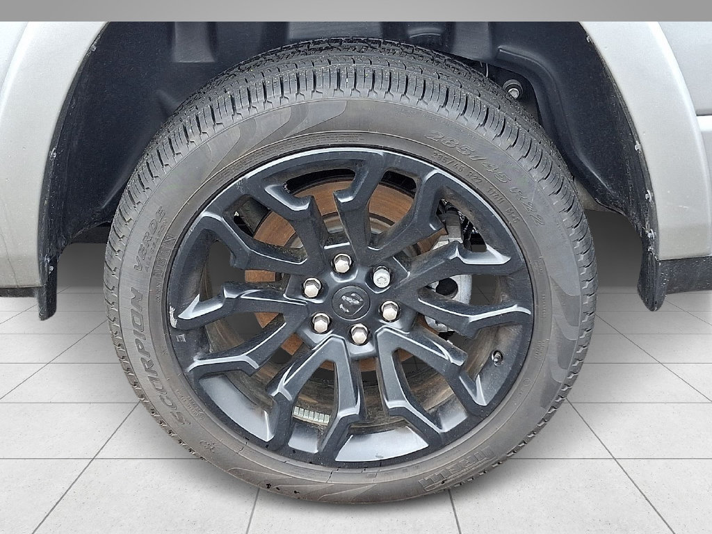 Used 2025 RAM 1500 Limited AWD/4WD image 6