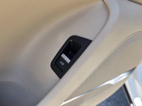 Used 2018 Audi Q7 3.0T Premium Plus w/ Premium Plus Package AWD/4WD image 28
