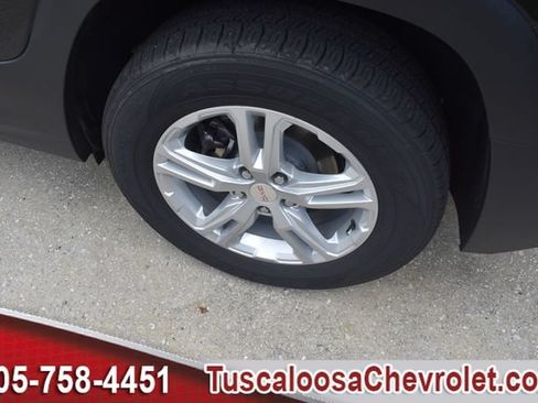 Used 2024 GMC Terrain SLE AWD/4WD image 14