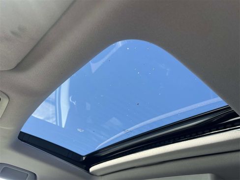 Used 2023 Honda Odyssey Touring image 30