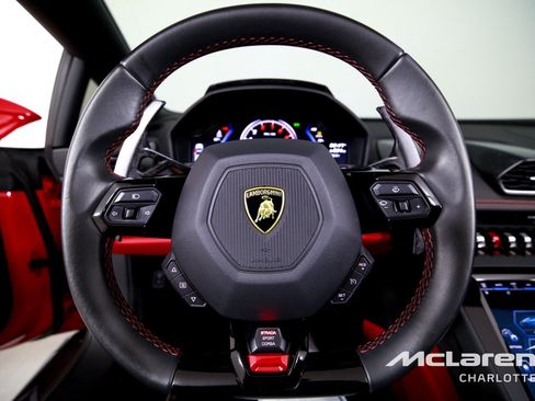 Used 2020 Lamborghini Huracan EVO AWD/4WD image 15